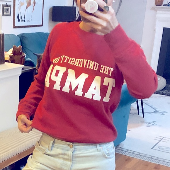*Sold* REDSHIRT Sweatshirt UNIVERSITY OF TAMPA - Picture 1 of 3